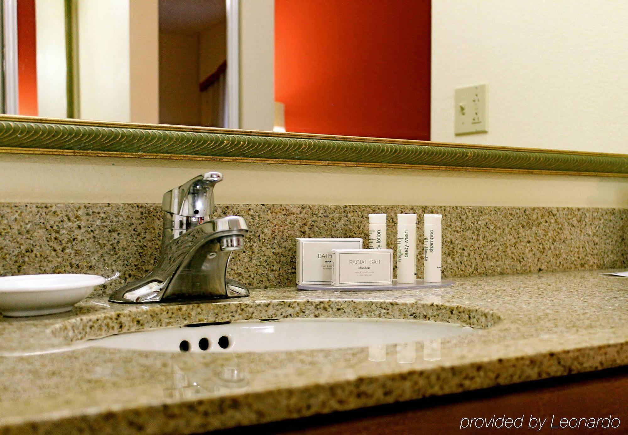 Residence Inn Saddle River Bilik gambar